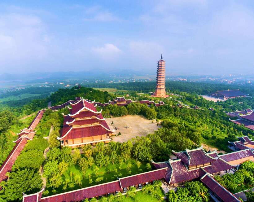 From Hanoi: Trang An Eco-tourism -Bai Dinh pagoda & Mua Cave - Who should book this day trip?
