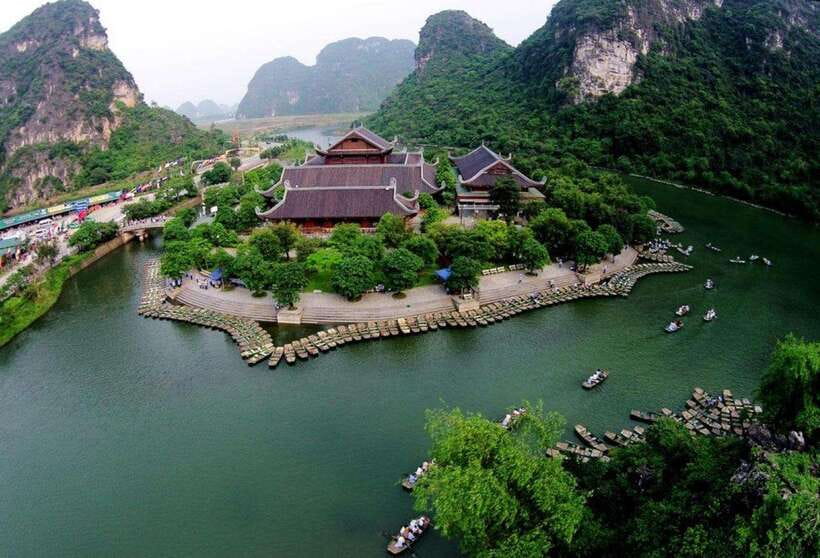 From Hanoi: Trang An eco-tourism - Hoa Lu ancient & Mua Cave - Why this Ninh Binh combination works