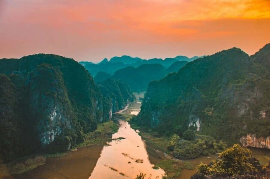 From Hanoi: Trang An eco-tourism - Hoa Lu ancient & Mua Cave - Hoa Lu and Vietnam’s former capital