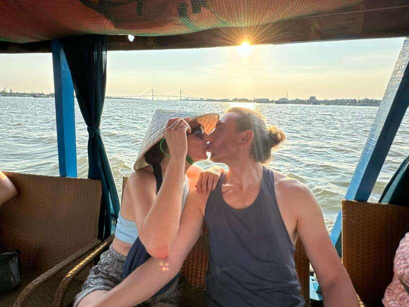 From HCM: Mekong Delta Can Tho Floating Market 2-Day Tour - Key points to know before booking