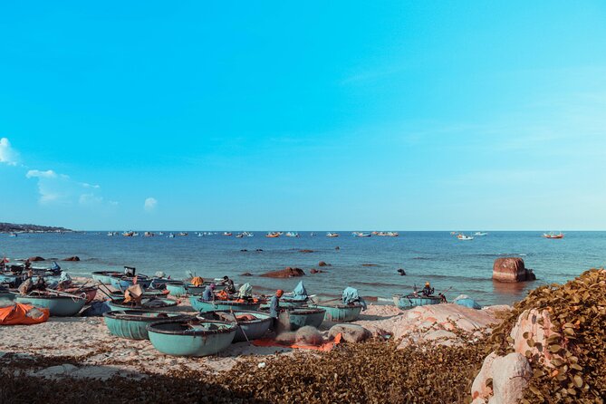 From Ho Chi Minh: Mui Ne Day Trip with Fairy Stream and Sand Dune - Lunch, then a little time at Mui Ne Beach