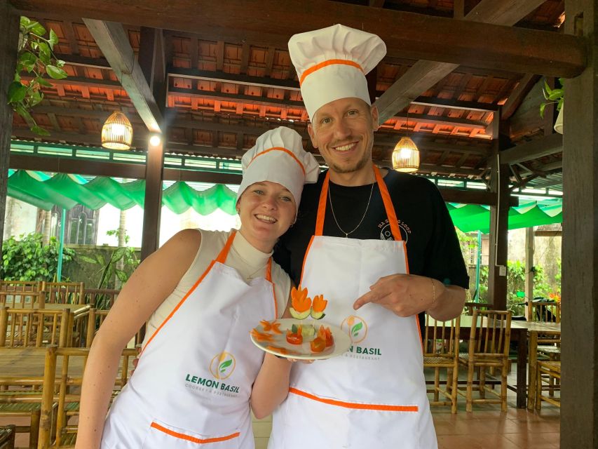 From Hoi An: Cooking Class at Organic Farm - Arriving at Lemon Basil in Tra Que village