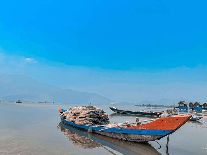 From Hue: Hoi An Bus Transfer with 4 Sightseeing Stops - Marble Mountains: the stop to protect your energy for
