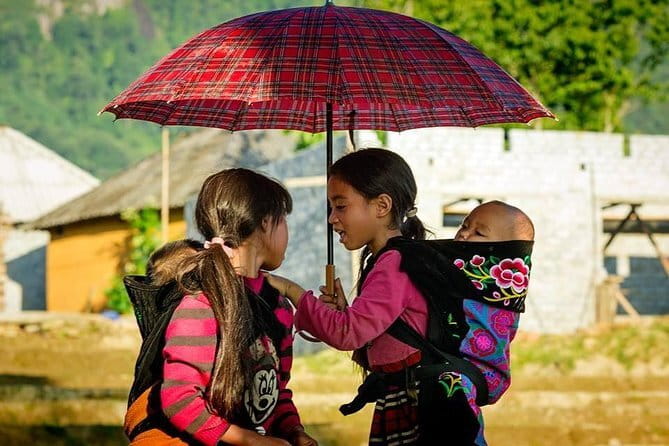 From Sapa: 2 Days 1 Night Trek Over Night At Homestay - Why the guide matters here