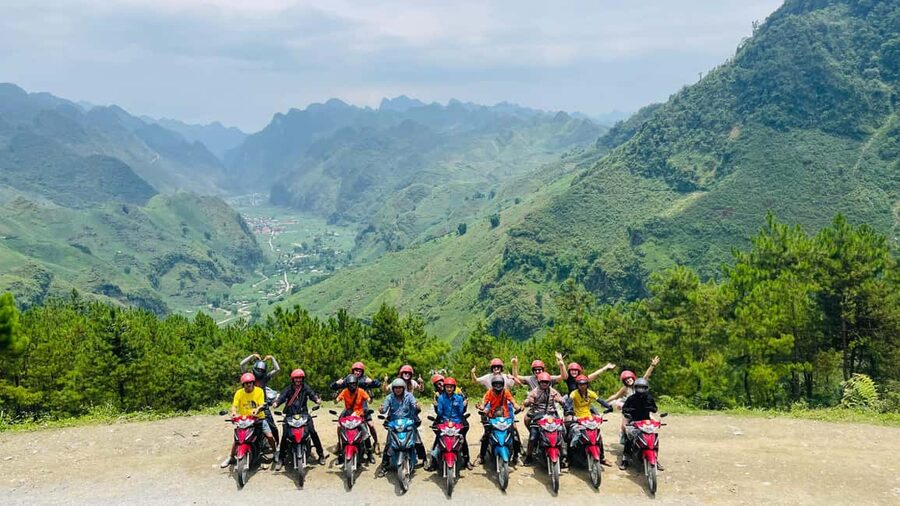 From Sapa: 3-Day Ha Giang Loop with Safe Rider (max 8 pax) - The Sapa pickup and short night in Ha Giang