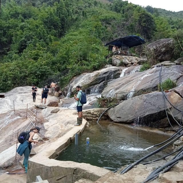 From Sapa: Guided Full-Day Trekking with Lunch and Drop-Off - Lunch in Ta Van after three hours on foot