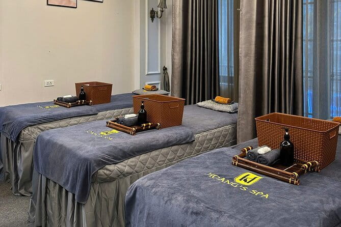 Full Body Combo with Aromatherapy or Deep Tissue treatment - Key points at a glance