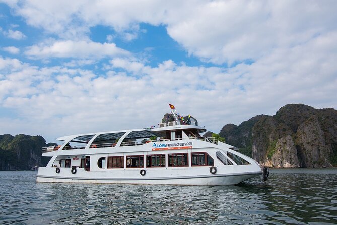 Full Day-All Inclusive: Halong Bay-Lan Ha Bay-Bai Tu Long Bay - Sailing past Hon Ga Choi, Thien Cung, and Dau Go