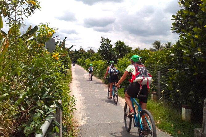 Full Day Off The Beaten Track the Mekong Delta. - Cycling island roads, farms, and village lanes