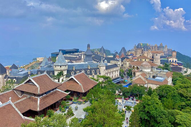 Full-Day Private Tour in Golden Bridge and Ba Na Hills - Walking the Golden Bridge and middle-level sights