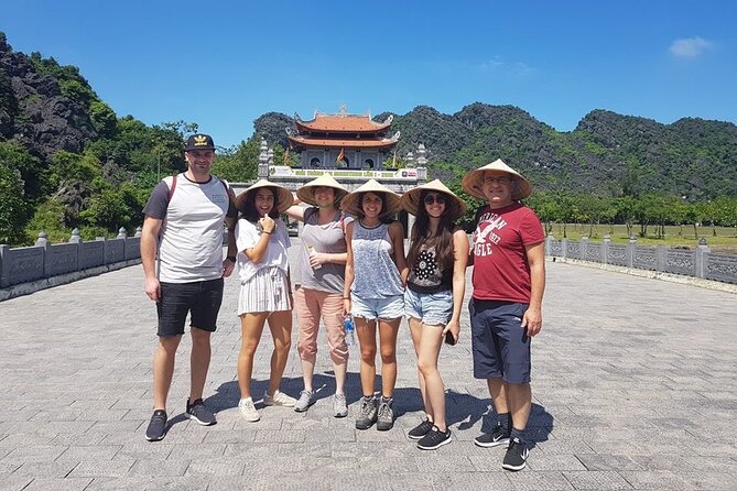 Full-Day Tour Hoa Lu, Tam Coc Boat Trip and Mua Cave - Leaving Hanoi at 7:30 a.m.