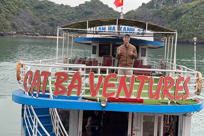 Full day trip to Lan Ha-Ha Long Bay from Cat Ba, avoid the crowds - Cruising Into Ha Long Bay