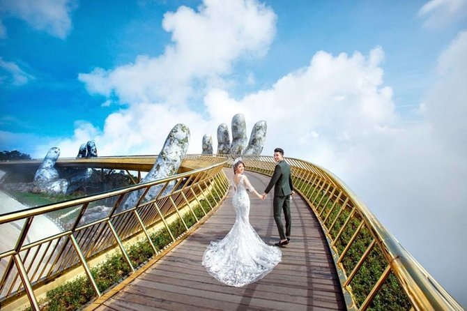 Golden Bridge & Ba Na Hills 1 Day including buffets lunch & 2 ways Cable Car - The morning pickup and ride from Da Nang