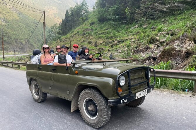 Ha Giang Open Air Jeep 3 Days 2 Nights off The Beaten Path - Day 2: The Happiness Road and Ma Pi Leng Pass