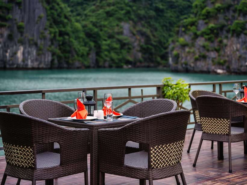 Ha Long Bay: 2-Day Tour with La Pandora Boutique Cruise - What the $129 price really covers