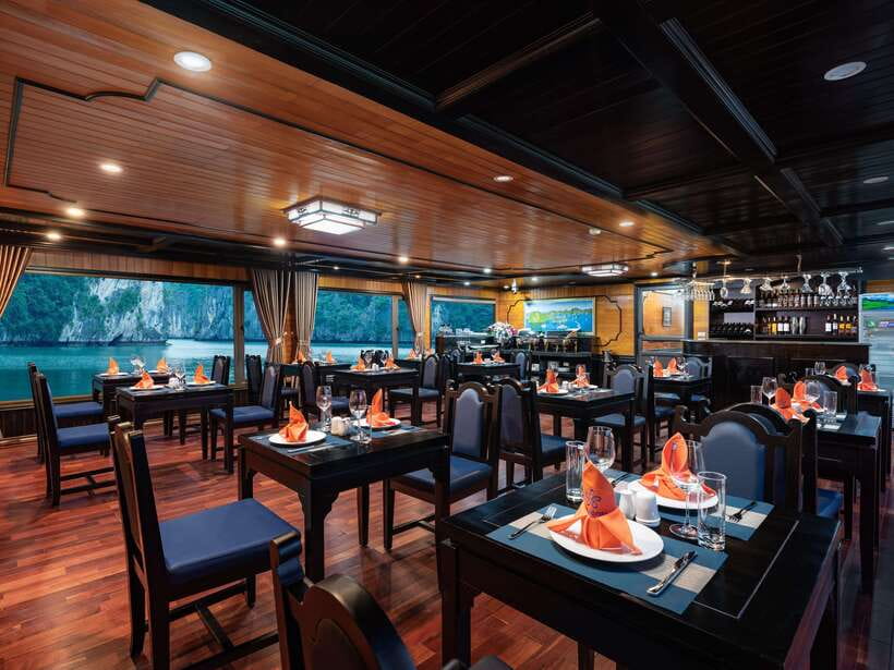Ha Long Bay: 2-Day Tour with La Pandora Boutique Cruise - Checkout, lunch, and the ride back to Hanoi
