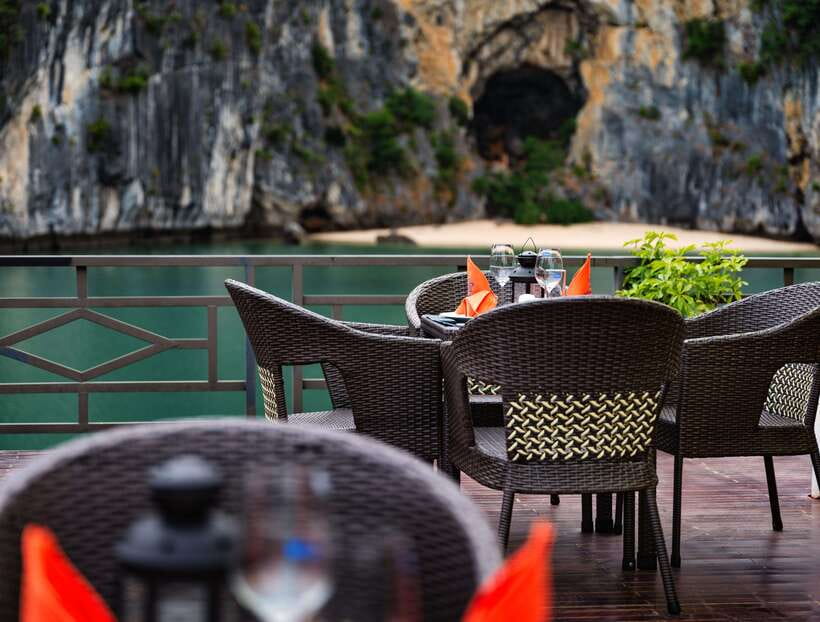 Ha Long Bay: 2-Day Tour with La Pandora Boutique Cruise - Guides who make the schedule work