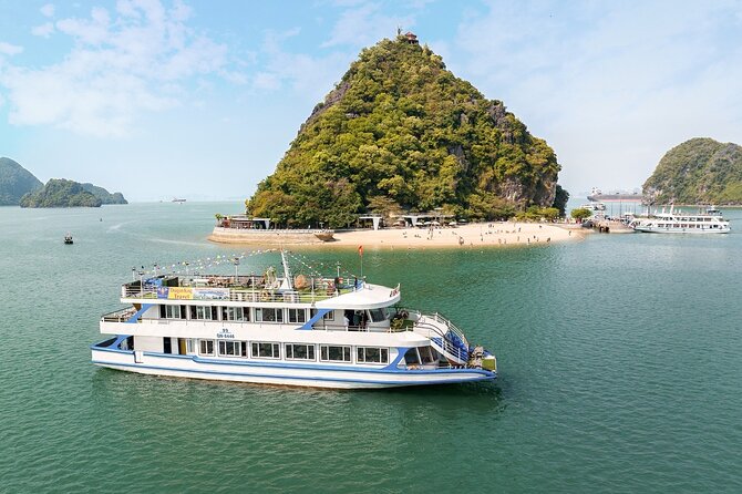 Ha Long Bay Cruise Day Tour - Cave, Kayaking, Swimming & Lunch - Key points to know before booking