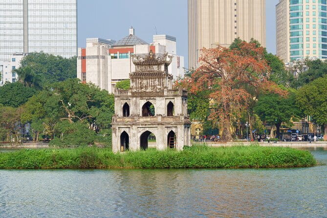 Ha Noi City Day Tour - Tran Quoc Pagoda and the quiet side of West Lake