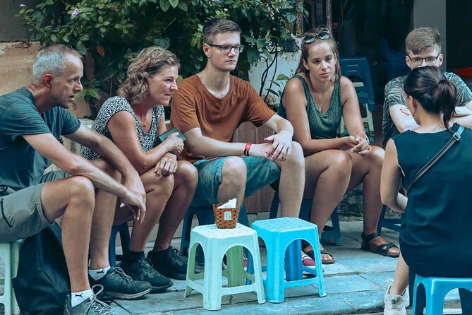 Ha Noi Walking Food Tour, Non Vegetarian,Vegan, vegetarian Option - Stop Two: The Night Market and Small Portions That Add Up