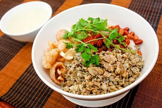 Half-Day Guided Street Food Walking Tour at Hue - Bún hến at Cơm Hến 3 Hàn Mặc Tử