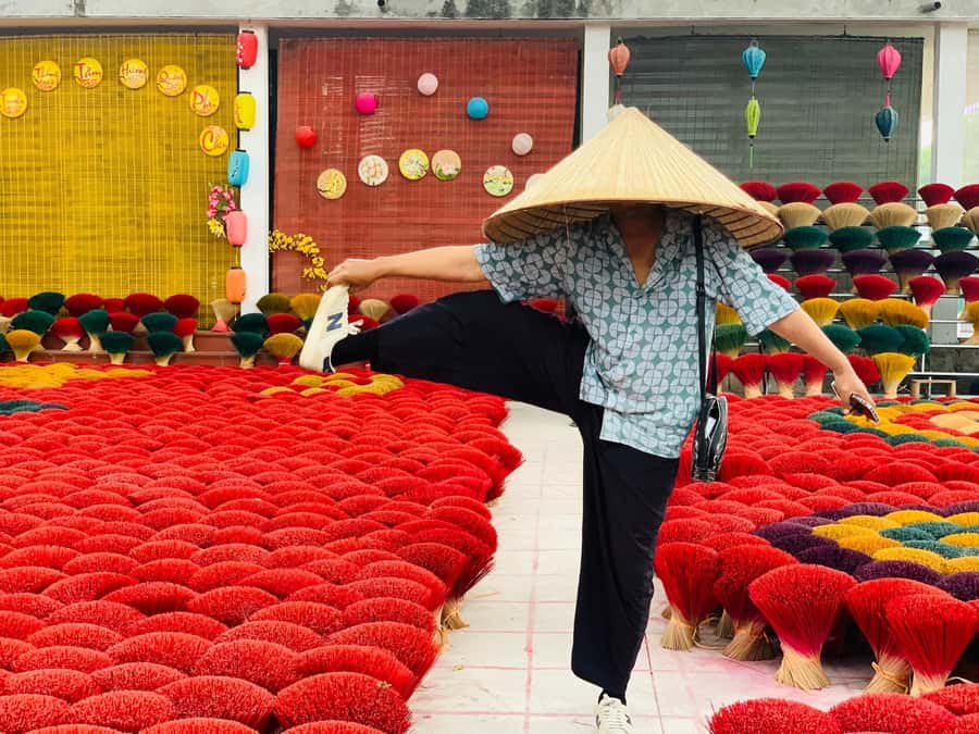 Half Day trip to Incense & Hat Villages with Train Street - Finishing near Hanoi’s Train Street
