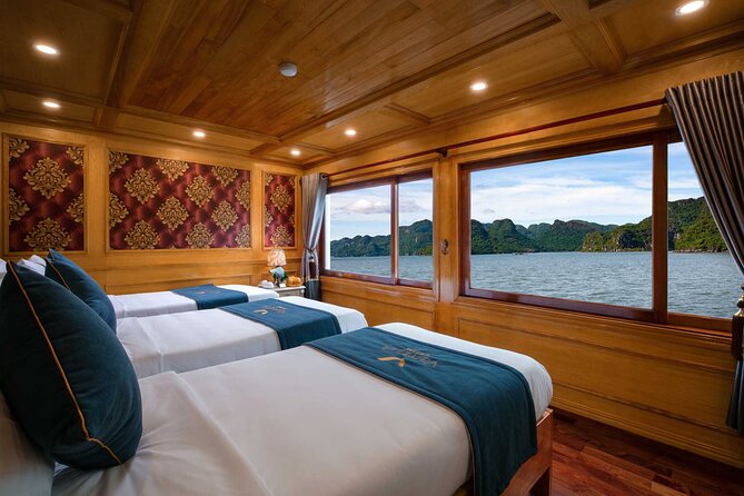 Halong Bay 2 days on classic cruise, small group, biking-kayaking - Sunrise and breakfast on the second morning