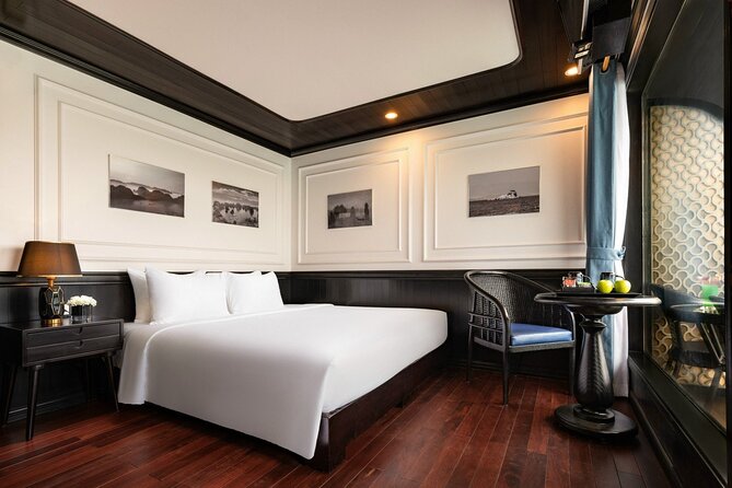 Halong Bay 2D1N Cruise multi options, transfer, swim and kayaking - Your first afternoon on the bay