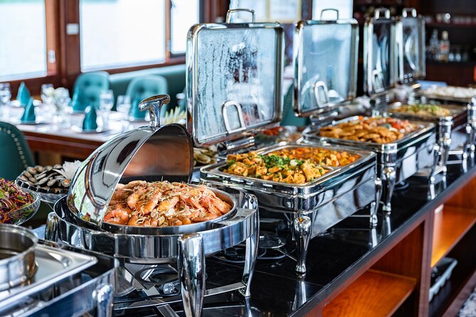 Halong bay 5star Cruise Day Trip: Buffet lunch & Limousine bus - Optional kayaking in the lagoon