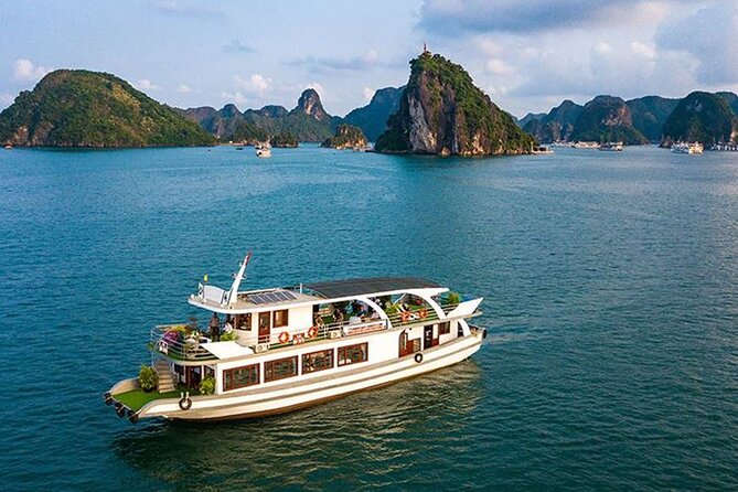 Halong Bay Cruise - Day Tours - Ti Top and the best photo opportunity