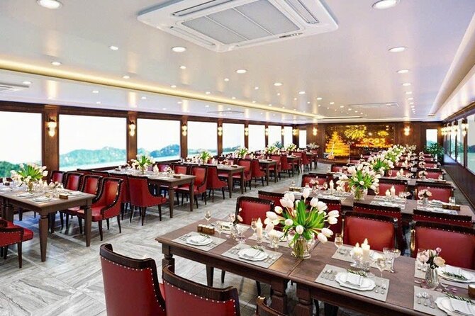 Halong Bay Day Tour By Diamond Era Cruise,Titop,Sung Sot & kayak - Sung Sot Cave and its long stairway