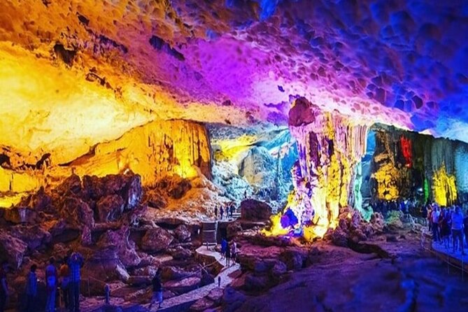 Halong Bay Day Tour: Visit Cave Island Kayaking Swimming Lunch - Lunch begins as the boat leaves Tuan Chau