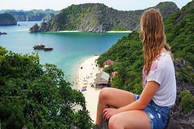 Halong Bay Day Tour: Visit Cave Island Kayaking Swimming Lunch - Luon Cave by kayak or bamboo boat