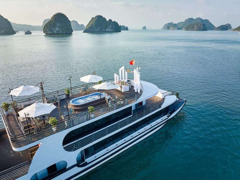 Halong Bay: Luxury Day Cruise with Buffet, Kayak, Swim - Key points to know before booking