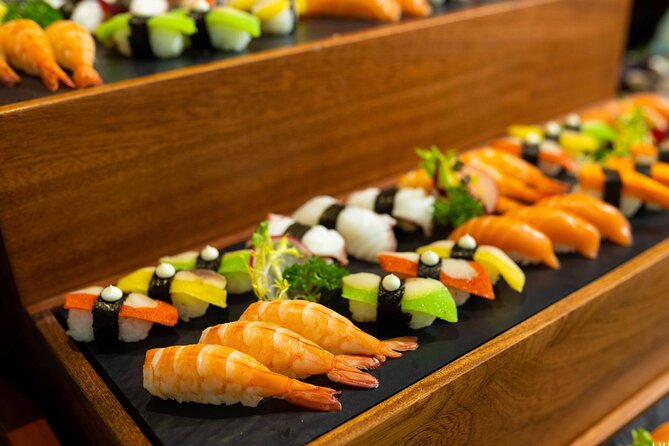 Halong Bay Luxury Dinner Cruise - Ambassador - Dinner from 18:00 to 19:30