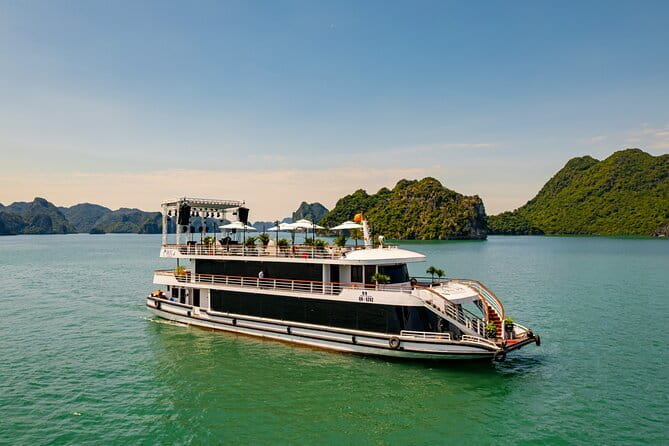 HALONG BAY LUXURY IRIS CRUISE DAY TRIP-BEST SELLER: Kayak, Music - Boarding at Ha Long International Cruise Port