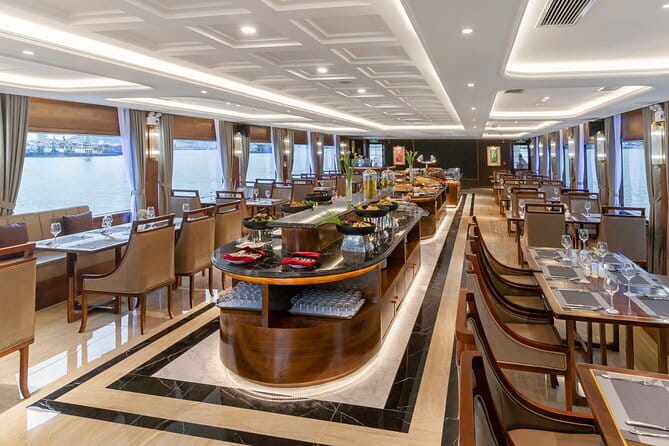 HALONG BAY LUXURY IRIS CRUISE DAY TRIP-BEST SELLER: Kayak, Music - Titop Island for swimming or the summit