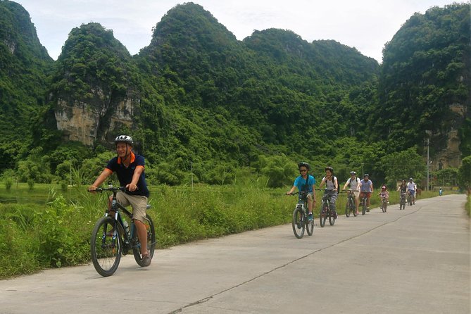 Hang Mua - Hoa Lu - Tam Coc Small Group Tour 8 People a Group - Why this Hanoi day trip works