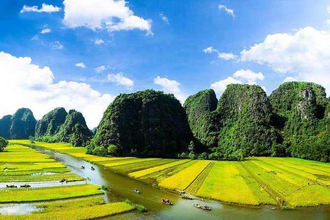 Hang Mua - Hoa Lu - Tam Coc Small Group Tour 8 People a Group - Lunch with Vietnamese food