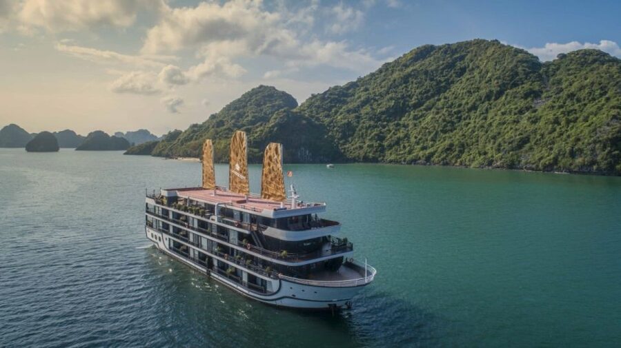Hanoi: 2-Day Halong & Lan Ha Bay 5-Star Cruise with Balcony - How the cruise compares with a day trip
