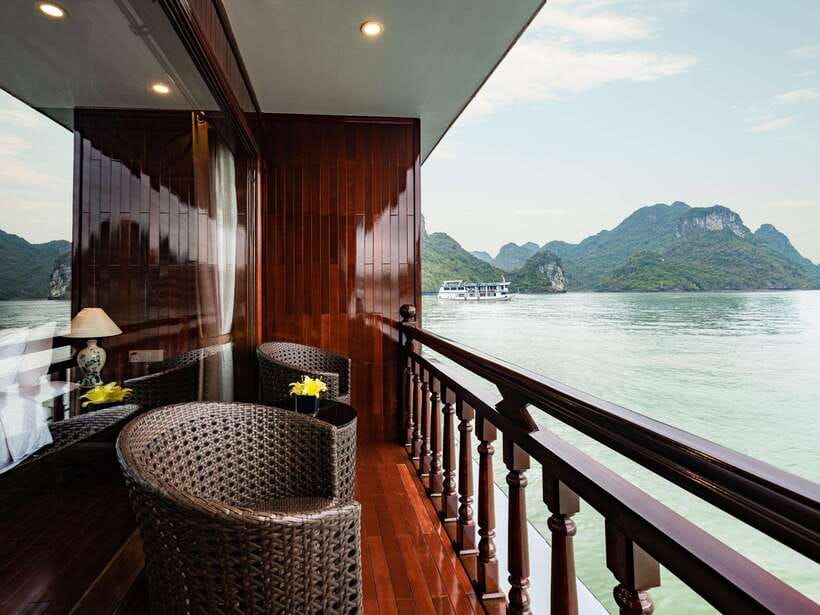 Hanoi: 2-Day Halong & Lan Ha Bay 5 Stars Cruise with Balcony - What the $162 price really covers
