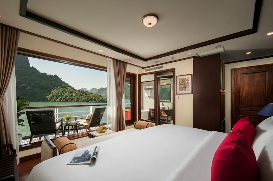 Hanoi: 2-Day Lan Ha & Halong Bay 5 Stars Cruise with Balcony - Leaving Hanoi for Tuan Chau Wharf