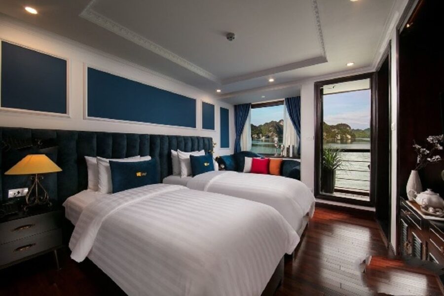 Hanoi: 3-Day Ninh Binh, Ha Long, & Lan Ha Bay 5-Star Cruise - Day 3: Tai Chi and the final bay excursion