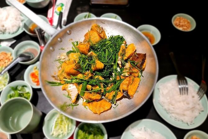 Hanoi: 7 Tasting Street Food Walking Tour and Train Street - Is $35 a fair price?