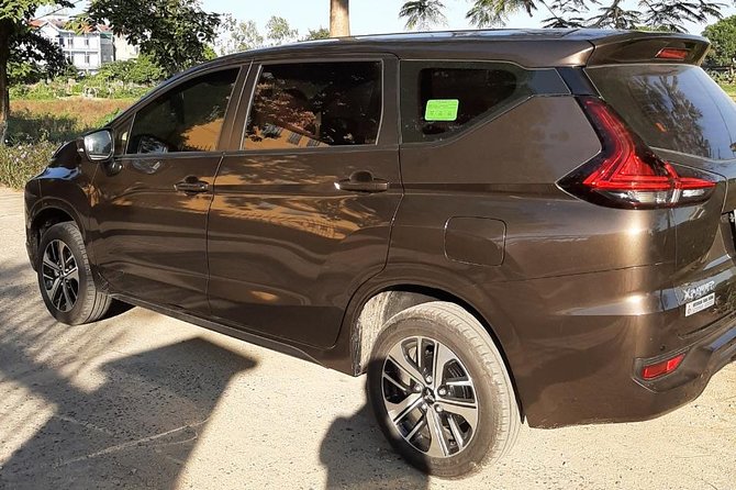 Hanoi Airport Private Arrival Transfer - Who should book this Hanoi transfer?