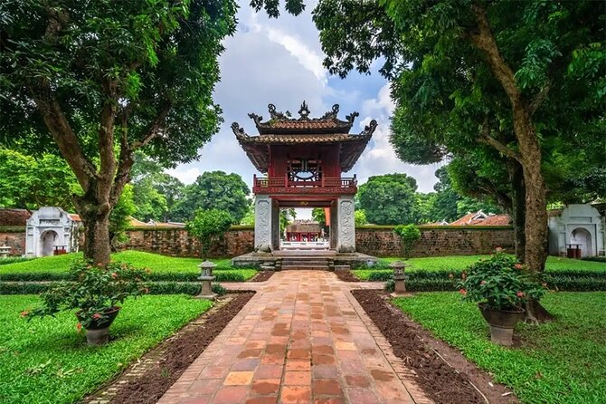 Hanoi All in One Full Day Sightseeing Tour - Lunch at Maya Kitchen