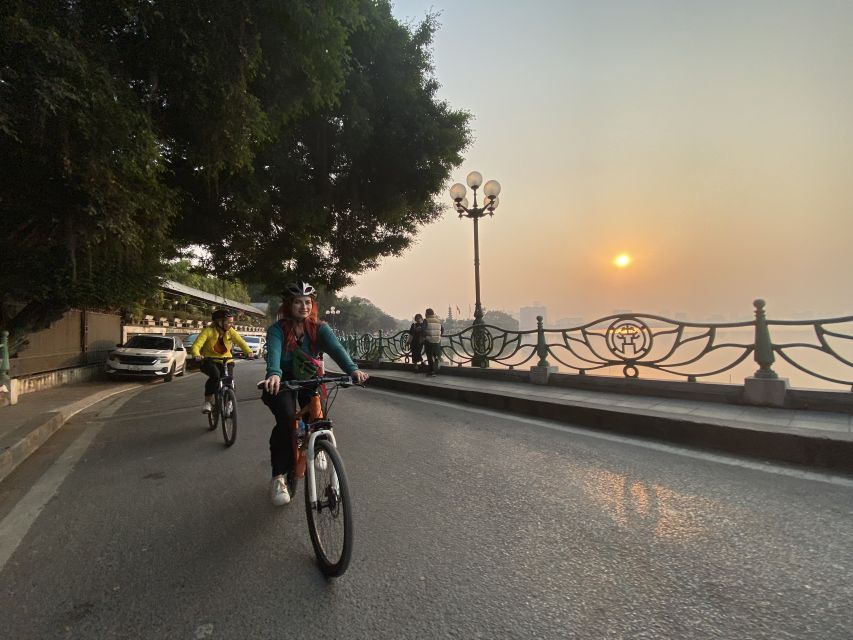 Hanoi: Bike Tour Through Hidden Gems and Banana Island - Why Hanoi is better seen from a bicycle