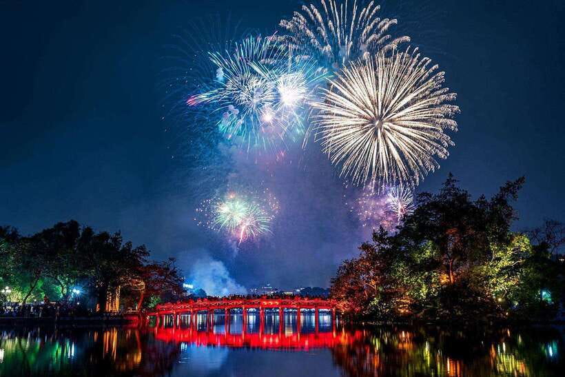 Hanoi City Half Day - The City Contains Cultural Beauty - One Pillar Pagoda, a small stop with a big symbol