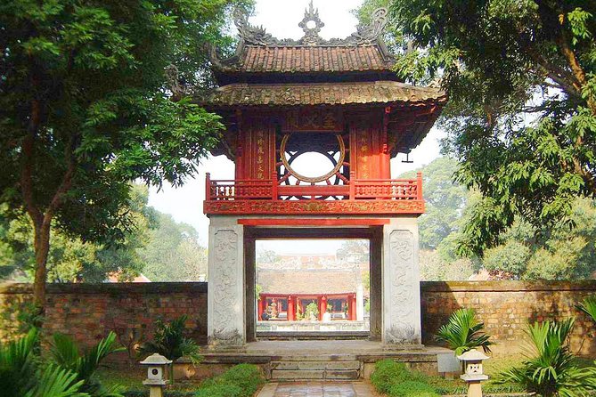 Hanoi City Tour: Private Half-Day to Hidden Corners &Train Street - Why Train Street gives this half-day tour its character