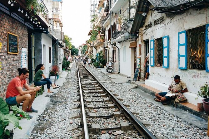 Hanoi City Tour: Private Half-Day to Hidden Corners &Train Street - The guide can make or break the experience